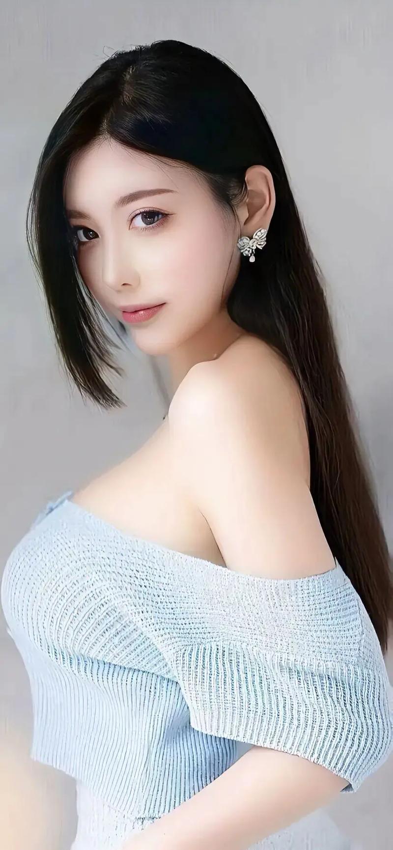 女的漫画 - 几个男的不戴套操一个女的漫画Vj9九游会俱乐部登录入口几个男的不戴
