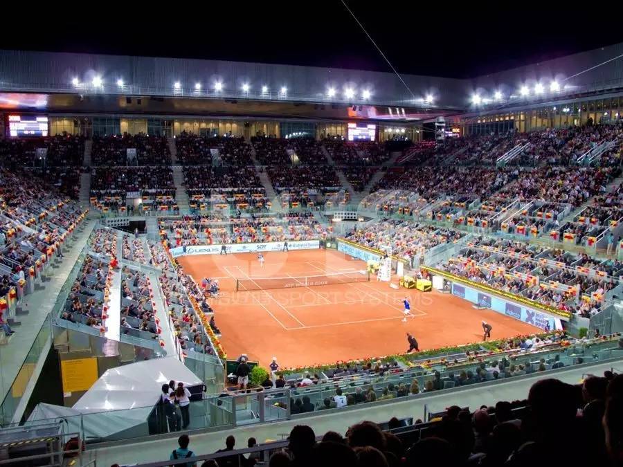 红土网球场华丽面世南昌法网外卡赛九游会·j9网站恰好时欧洲传统(图1)