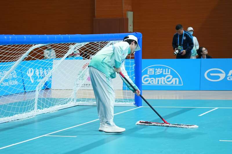 会青年志愿者听见拼搏、读懂平等ag九游会